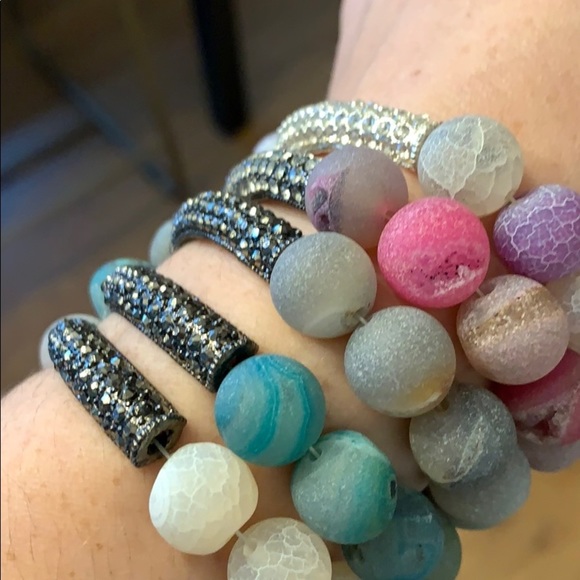 Agate druzy stone beaded stretch bracelet - Picture 8 of 8
